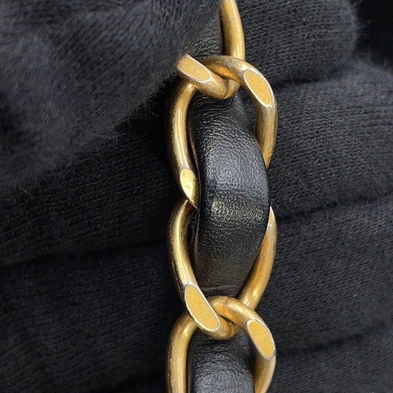 シャネル チェーンショルダーバッグ CHANEL 22 マトラッセ スモール ベロア スパンコール AS3260 CHANEL ポーチ付き 黒