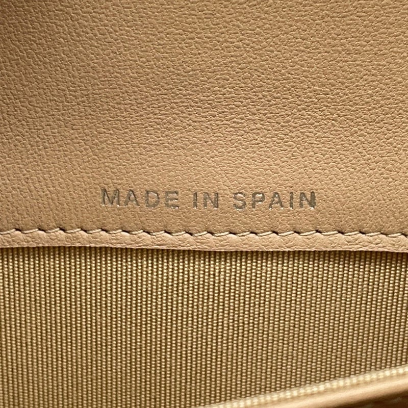 シャネル 長財布 マトラッセ ココマーク クラシック ロング フラップ ウォレットラムスキン A80758