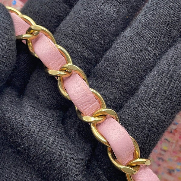 シャネル チェーンショルダーバッグ ココマーク ミニ マトラッセ20 ツイード/スパンコール A69900 CHANEL