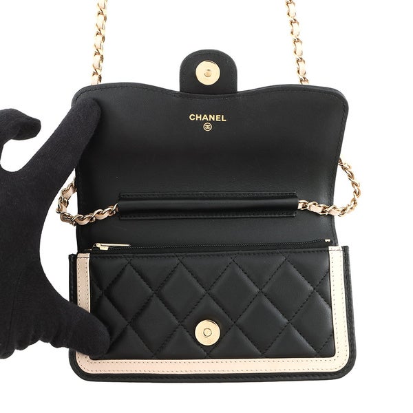 シャネル フォンケース マトラッセ ココマーク ラムスキン AP3559 CHANEL 黒 チェーンショルダー