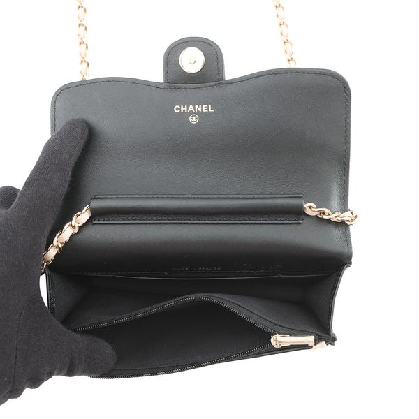 シャネル フォンケース マトラッセ ココマーク ラムスキン AP3559 CHANEL 黒 チェーンショルダー