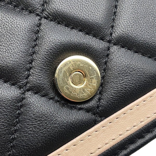 シャネル フォンケース マトラッセ ココマーク ラムスキン AP3559 CHANEL 黒 チェーンショルダー
