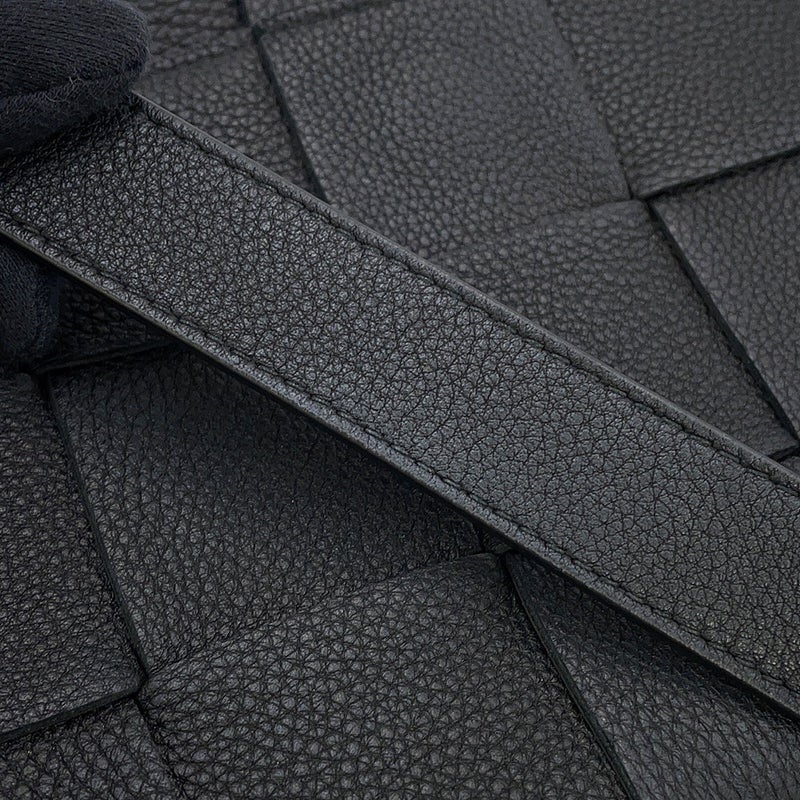 ボッテガヴェネタ ショルダーバッグ マキシイントレチャート カセット レザー 666870 BOTTEGA VENETA 黒