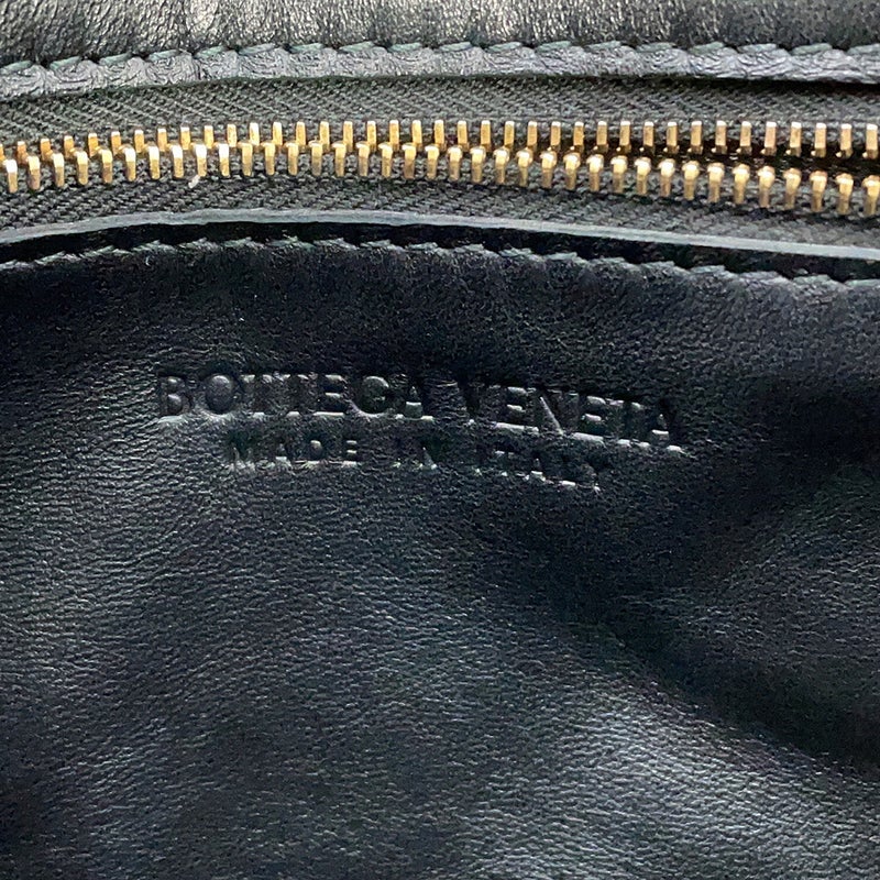 ボッテガヴェネタ ショルダーバッグ マキシイントレチャート カセット レザー 666870 BOTTEGA VENETA 黒