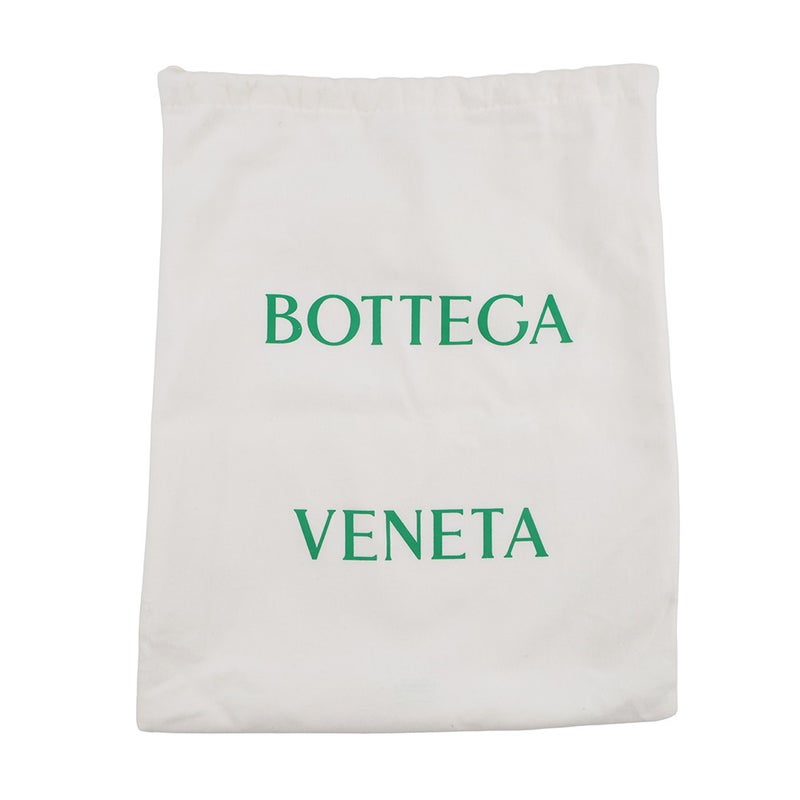 ボッテガヴェネタ ショルダーバッグ マキシイントレチャート カセット レザー 666870 BOTTEGA VENETA 黒