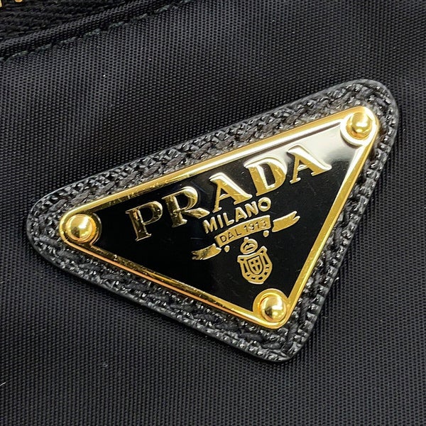 プラダ ショルダーバッグ Re-Nylon ドゥミ・リュンヌ ナイロン 1BH222 PRADA 黒