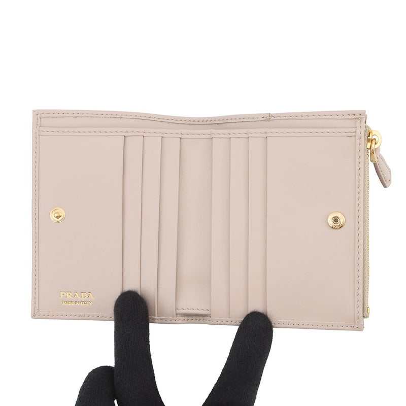 プラダ 二つ折り財布 トライアングルロゴ コンパクトウォレット レザー 1ML050 PRADA