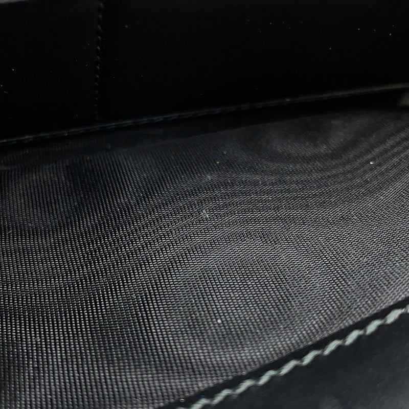 グッチ 長財布 GGエンボス ジップアラウンドウォレット 860868 GUCCI 財布 ラウンドファスナー 黒