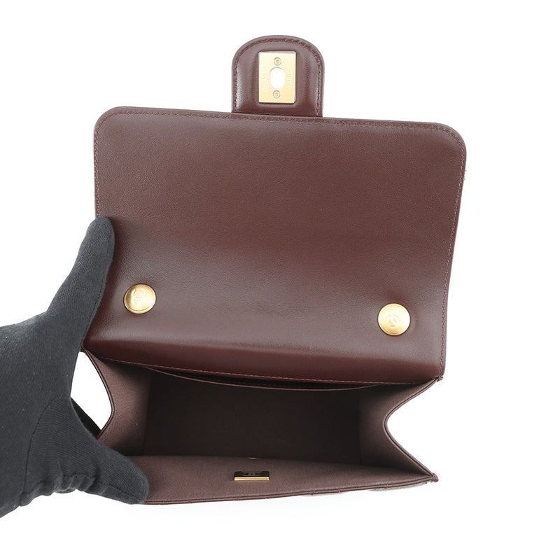 シャネル ショルダーバッグ マトラッセ ココマーク シングルフラップ ラムスキン AS4056 CHANEL