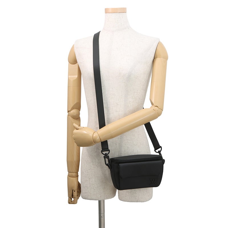 ルイヴィトン ショルダーバッグ LV アエログラム パイロット ウェアラブル ウォレット M83563 ヴィトン 財布 ブラック 黒