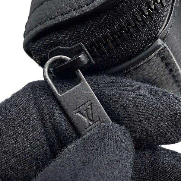 ルイヴィトン ショルダーバッグ LV アエログラム パイロット ウェアラブル ウォレット M83563 ヴィトン 財布 ブラック 黒
