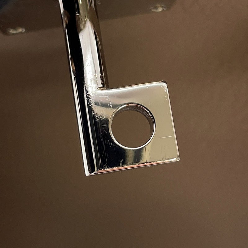 エルメス ボディバッグ ケリー アッカドPM エトゥープ/シルバー金具 トゴ W刻印 メンズ