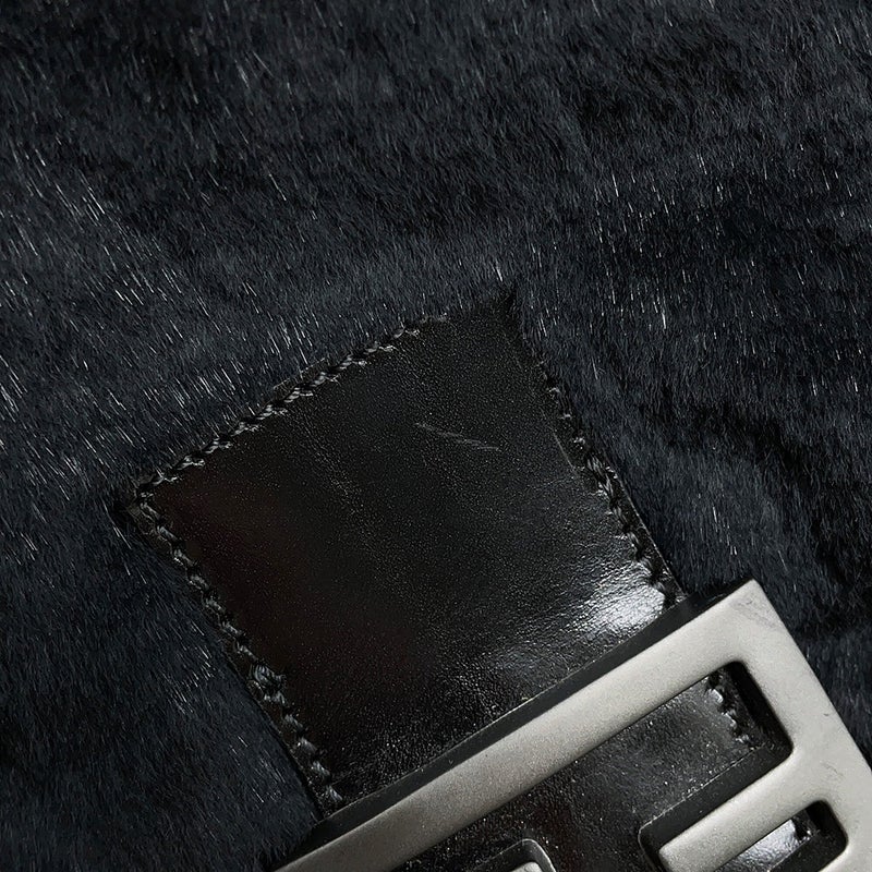 フェンディ ハンドバッグ マンマバケット ファー FENDI ワンショルダーバッグ 黒