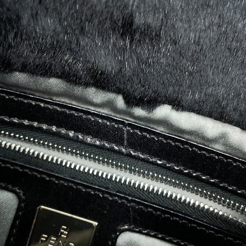 フェンディ ハンドバッグ マンマバケット ファー FENDI ワンショルダーバッグ 黒
