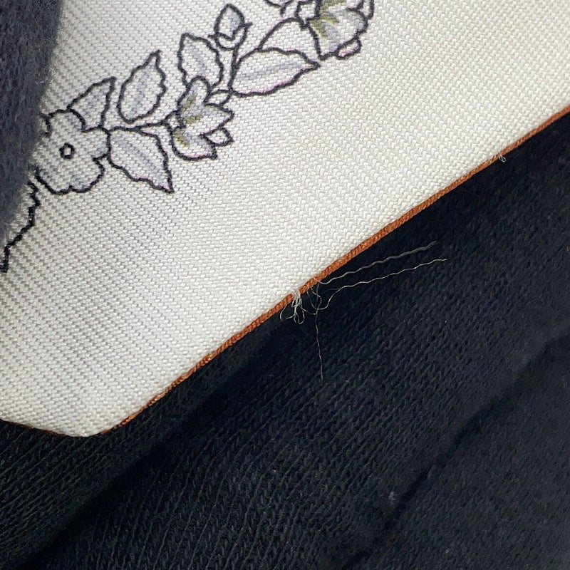 エルメス ツイリー ブリッド・ドゥ・ガラ・アン・フルール&アイライナー Brides de Gala en fleurs HERMES シルク 2025年春夏