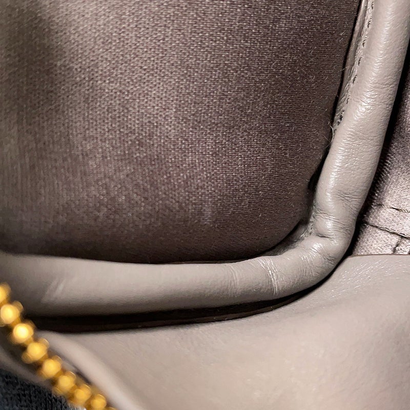 ミュウミュウ バッグチャーム マイクロバッグ レザー 5NR036 Miu Miu