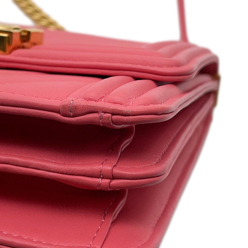 シャネル チェーンショルダーバッグ ボーイシャネル レザー AS0130 CHANEL バッグ