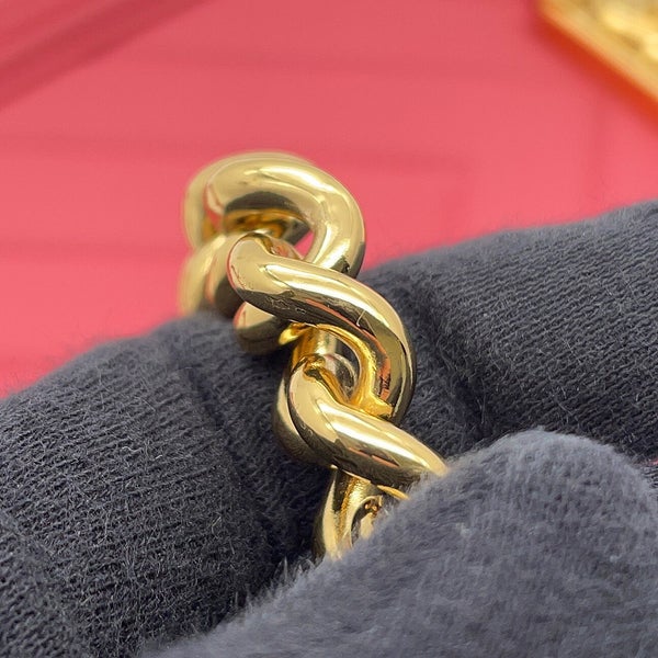 シャネル チェーンショルダーバッグ ボーイシャネル レザー AS0130 CHANEL バッグ