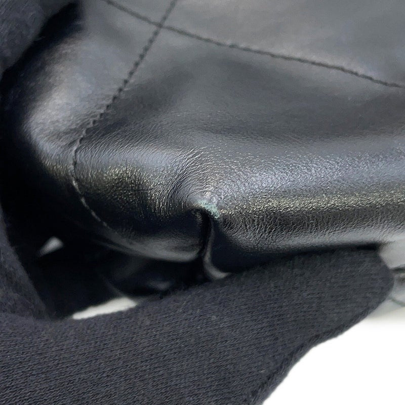 シャネル ハンドバッグ シャネル22 シャイニーカーフレザー AS3261 CHANEL 黒