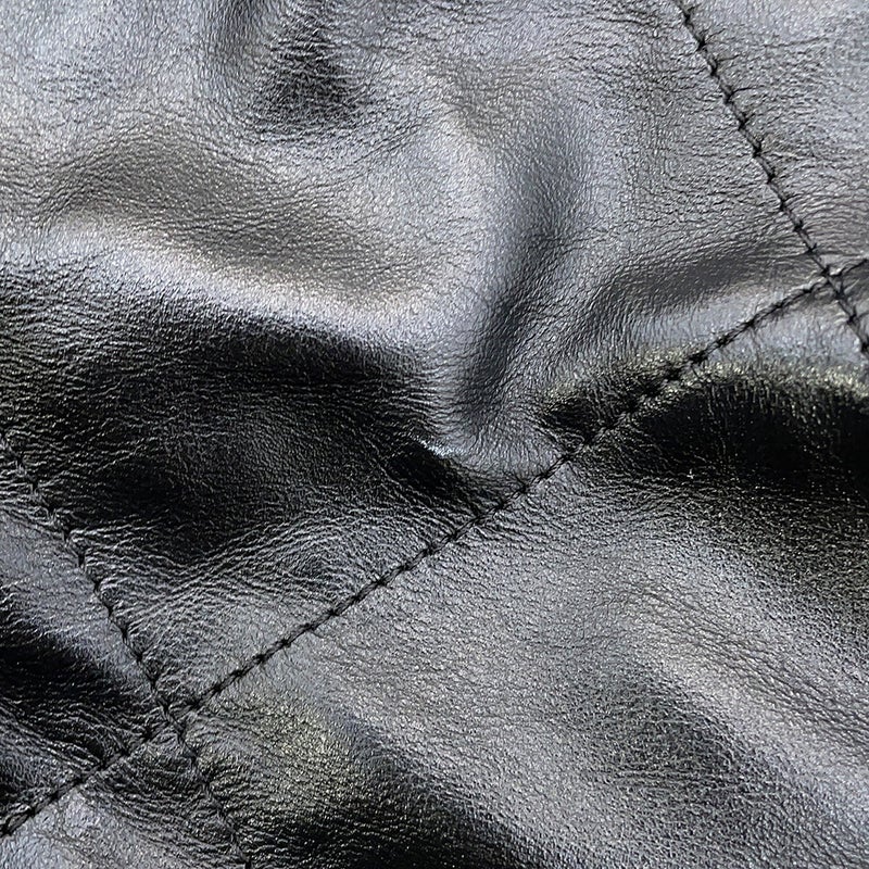 シャネル ハンドバッグ シャネル22 シャイニーカーフレザー AS3261 CHANEL 黒