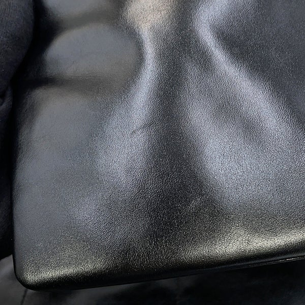 シャネル ハンドバッグ シャネル22 シャイニーカーフレザー AS3261 CHANEL 黒