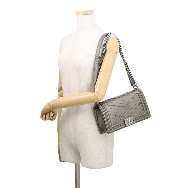 シャネル チェーンショルダーバッグ ボーイシャネル ヴィンテージカーフ A67086 CHANEL バッグ