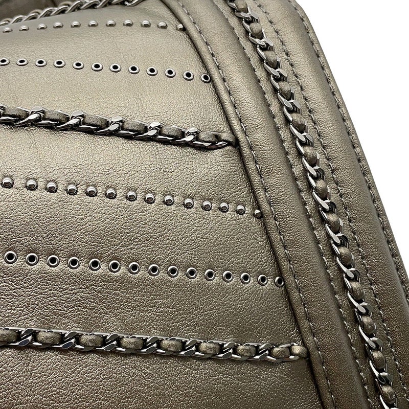 シャネル チェーンショルダーバッグ ボーイシャネル ヴィンテージカーフ A67086 CHANEL バッグ