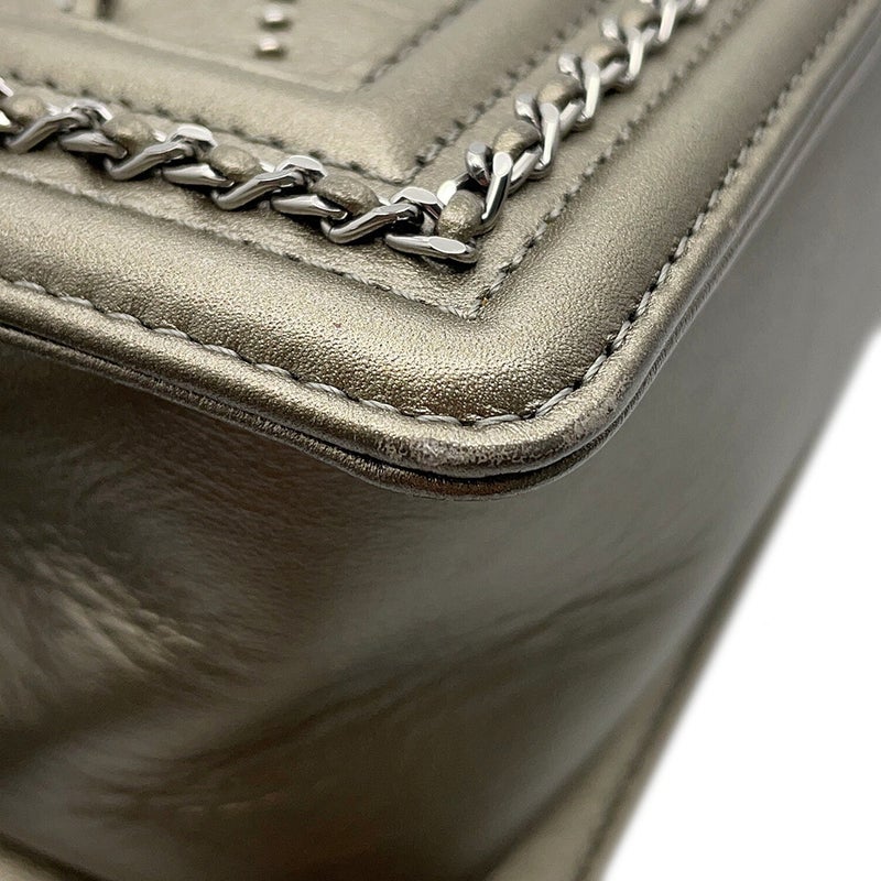 シャネル チェーンショルダーバッグ ボーイシャネル ヴィンテージカーフ A67086 CHANEL バッグ