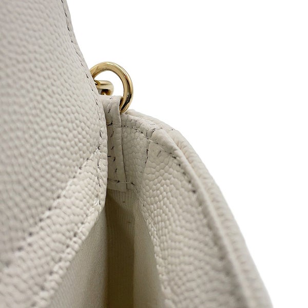 シャネル チェーンショルダーバッグ マトラッセ ココマーク フラップ フォンケース キャビアスキン AP2096 CHANEL 白