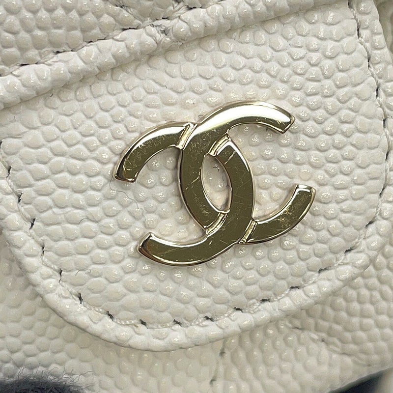 シャネル チェーンショルダーバッグ マトラッセ ココマーク フラップ フォンケース キャビアスキン AP2096 CHANEL 白