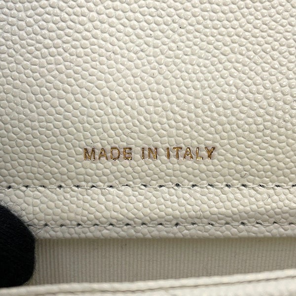 シャネル チェーンショルダーバッグ マトラッセ ココマーク フラップ フォンケース キャビアスキン AP2096 CHANEL 白