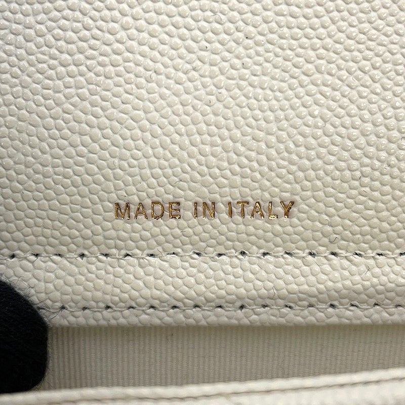 シャネル チェーンショルダーバッグ マトラッセ ココマーク フラップ フォンケース キャビアスキン AP2096 CHANEL 白