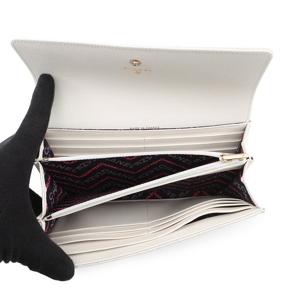 シャネル 長財布 マトラッセ ココマーク ロングウォレット キャビアスキン AP4247 CHANEL 白