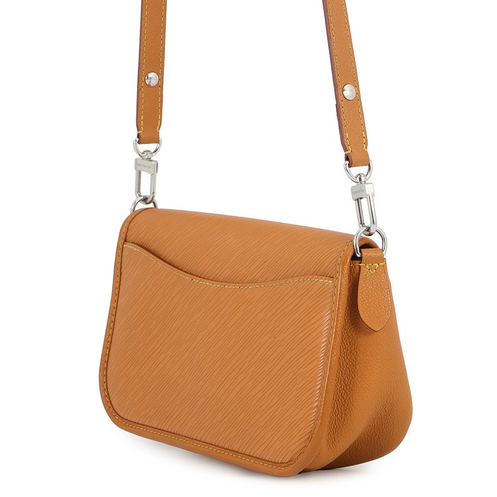 LOUIS VUITTON(ルイヴィトン) ショルダーバッグ エピ ビュシNM M59457 クオーツ レザー、牛革 ルイヴィトン ショルダーバッグ エピ ビュシ NM M59457 LOUIS VUITTON