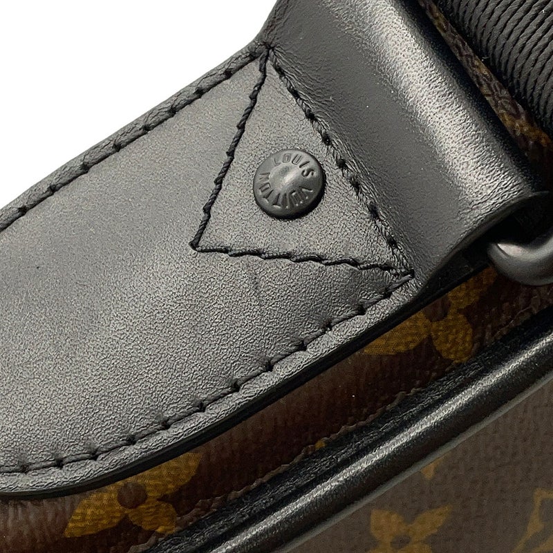 ルイヴィトン ショルダーバッグ モノグラム・マカサー アーチー・メッセンジャー M46442 LOUIS VUITTON ヴィトン メンズ 黒