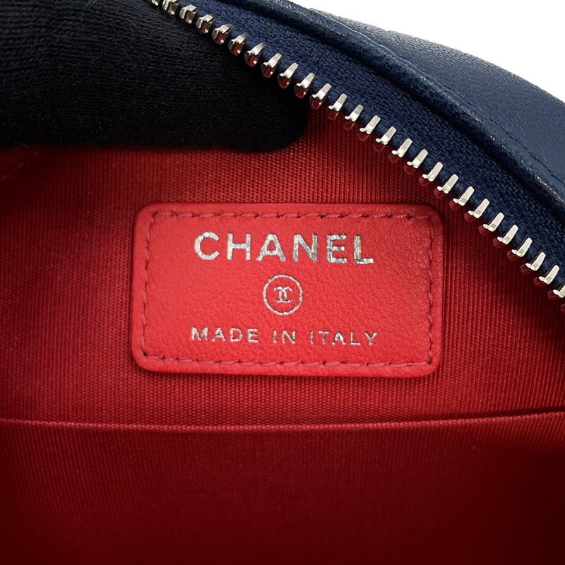 シャネル チェーンショルダーバッグ マトラッセ ココマーク ラウンド ラムスキン AP0060 CHANEL