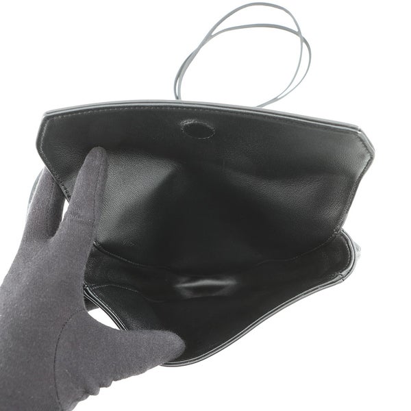 セリーヌ ショルダーバッグ トライアングル ロゴ レザー 19590 CELINE ポシェット 黒 白