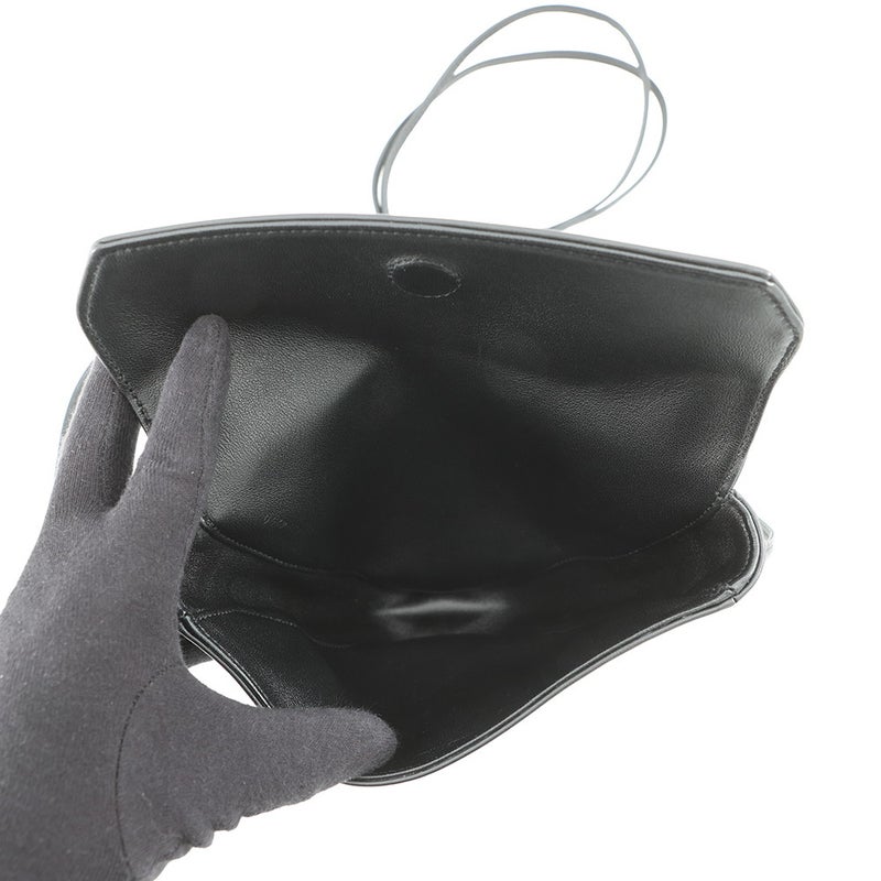 セリーヌ ショルダーバッグ トライアングル ロゴ レザー 19590 CELINE ポシェット 黒 白