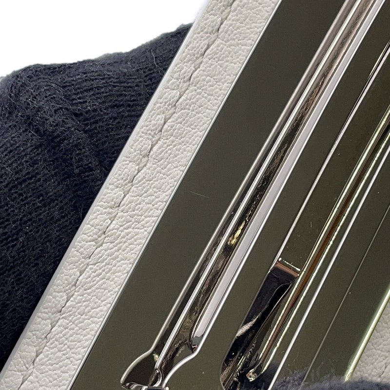 エルメス バレッタ マジルGM マニュファクチュール・ドゥ・ブックルリ レッド/シルバー金具 レザー HERMES ヘアクリップ 白