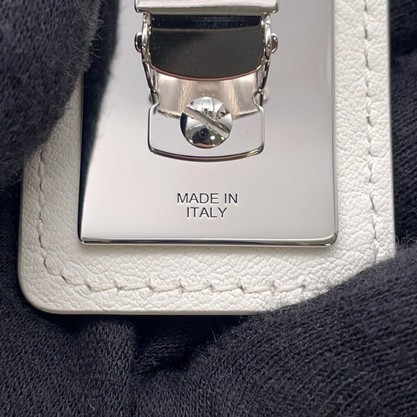 エルメス バレッタ マジルGM マニュファクチュール・ドゥ・ブックルリ レッド/シルバー金具 レザー HERMES ヘアクリップ 白