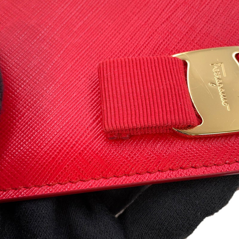 サルヴァトーレ・フェラガモ チェーンショルダーバッグ GINNY ヴァラリボン レザー 21E480 Ferragamo