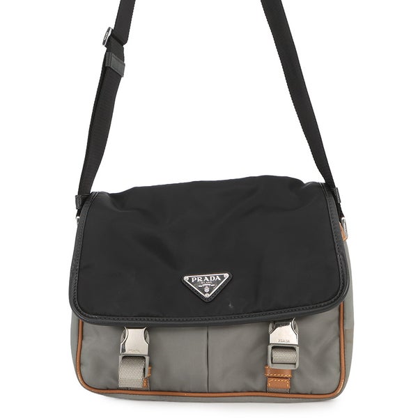 プラダ ショルダーバッグ トライアングルロゴ ナイロン レザー 2VD769 PRADA 黒