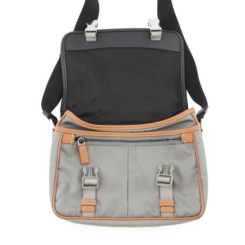 プラダ ショルダーバッグ トライアングルロゴ ナイロン レザー 2VD769 PRADA 黒