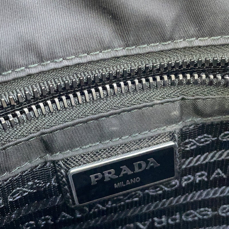 プラダ ショルダーバッグ トライアングルロゴ ナイロン レザー 2VD769 PRADA 黒