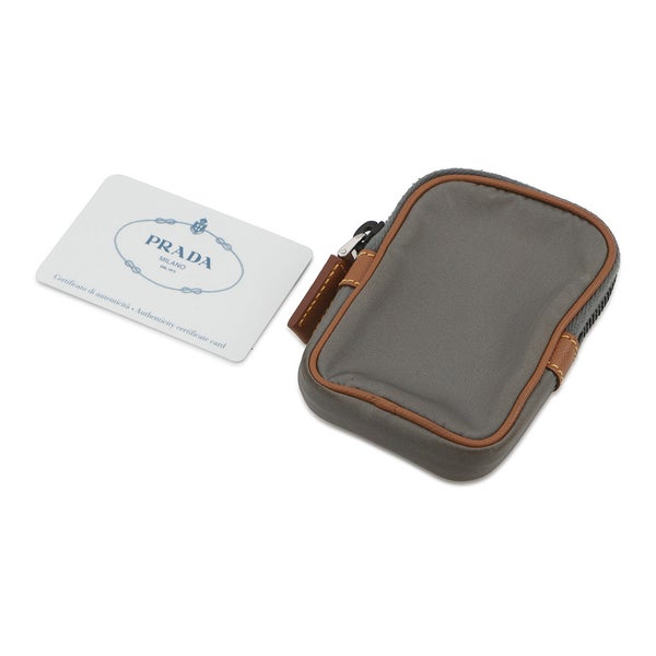 プラダ ショルダーバッグ トライアングルロゴ ナイロン レザー 2VD769 PRADA 黒