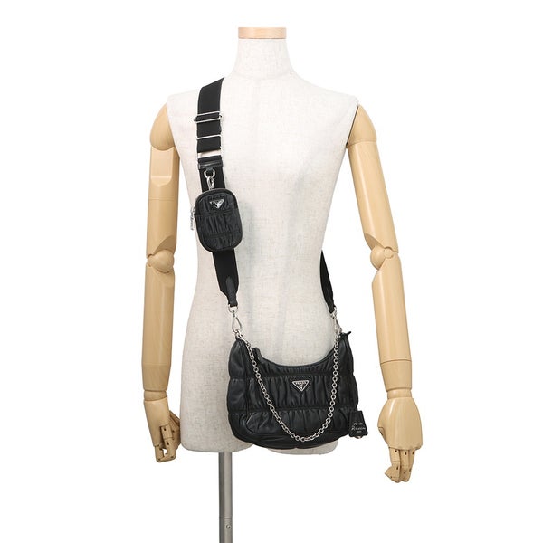 プラダ ショルダーバッグ Re-Edition 2005 レザー 1BH204 PRADA バッグ 2way 黒