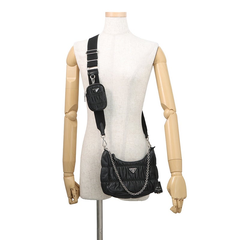 プラダ ショルダーバッグ Re-Edition 2005 レザー 1BH204 PRADA バッグ 2way 黒