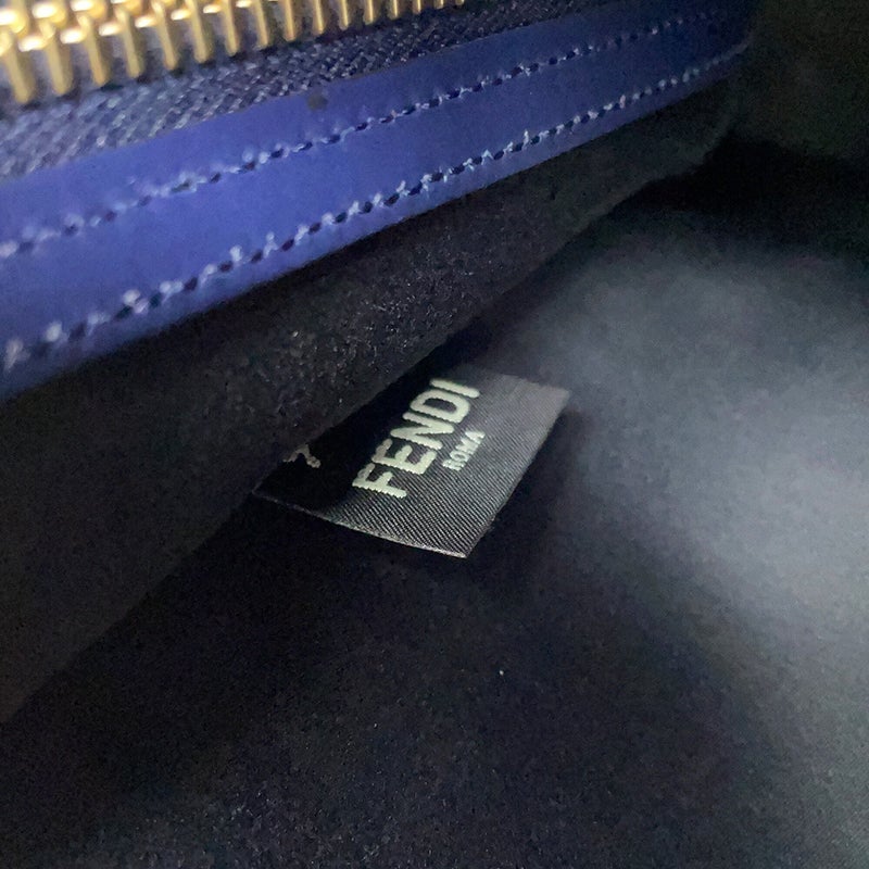 フェンディ バッグカバー ズッカ ピーカーブー ディフェンダー 7AR728 FENDI FILA コラボ