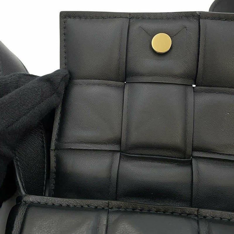 ボッテガヴェネタ ショルダーバッグ イントレチャート キャンディ パデッド カセット ラムスキン 716648 黒