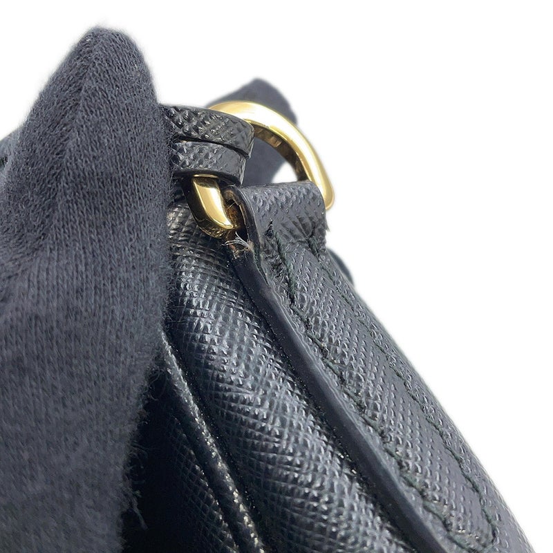 プラダ ショルダーバッグ Re-Edition 2005 サフィアーノレザー 1BH204 PRADA 2wayバッグ 黒